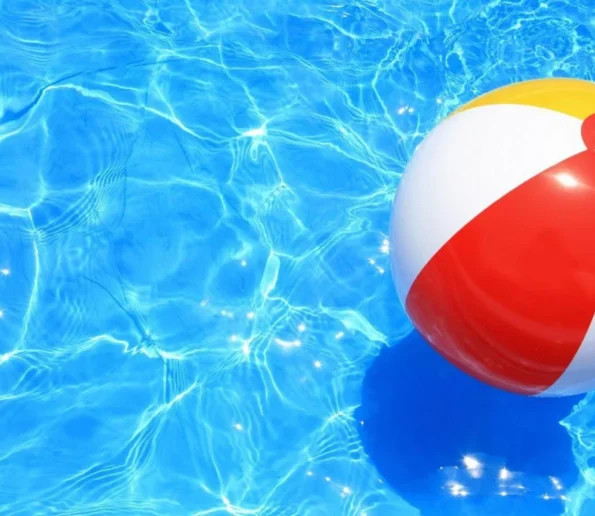 Beach Ball Pool Image 1 1 595x516