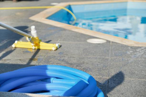 Pool Cleaning Equipment Image 4
